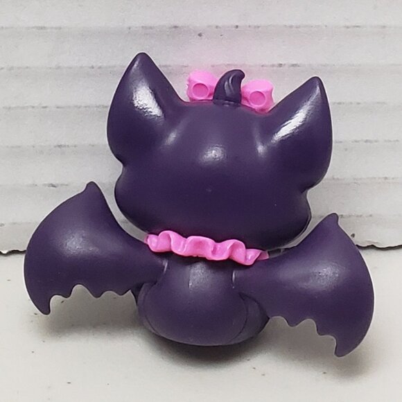 Monster High Pets Count Fabulous & Crescent - Picture 3 of 5